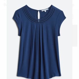 Daniel rainn. Size M. Cotton. Excellent condition.